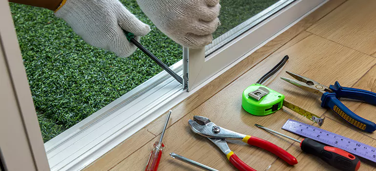 Window Hinge Repair in Vero Beach, FL